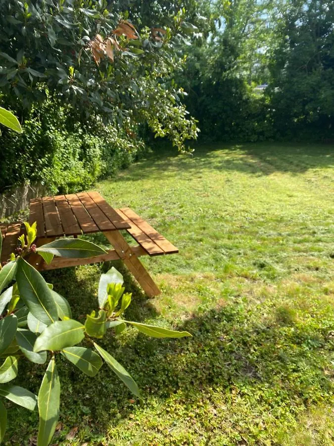 公寓 Jardin Bien Expose, A 2 Pas Du Centre Ville 坎佩尔